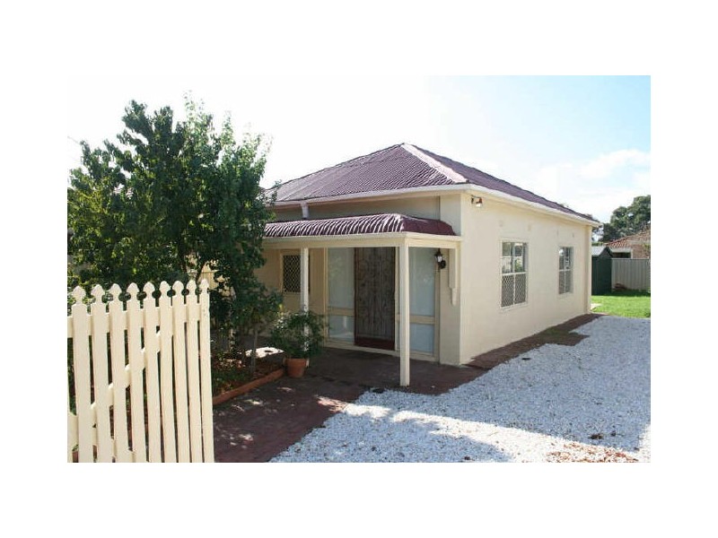 125 Maple Avenue, Royal Park SA 5014