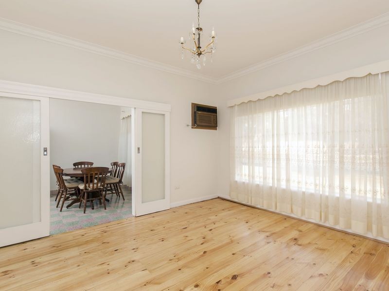 43 Airdrie Avenue, Seaton SA 5023