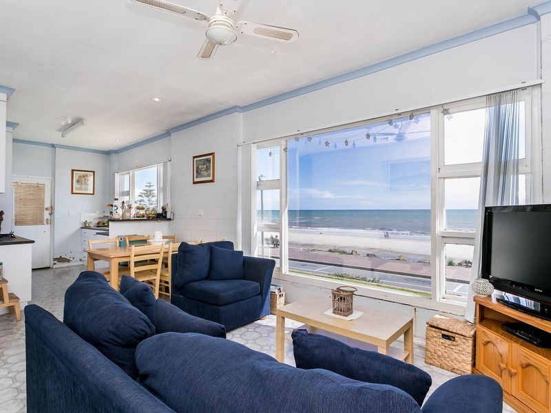 1/305 Esplanade, Henley Beach SA 5022