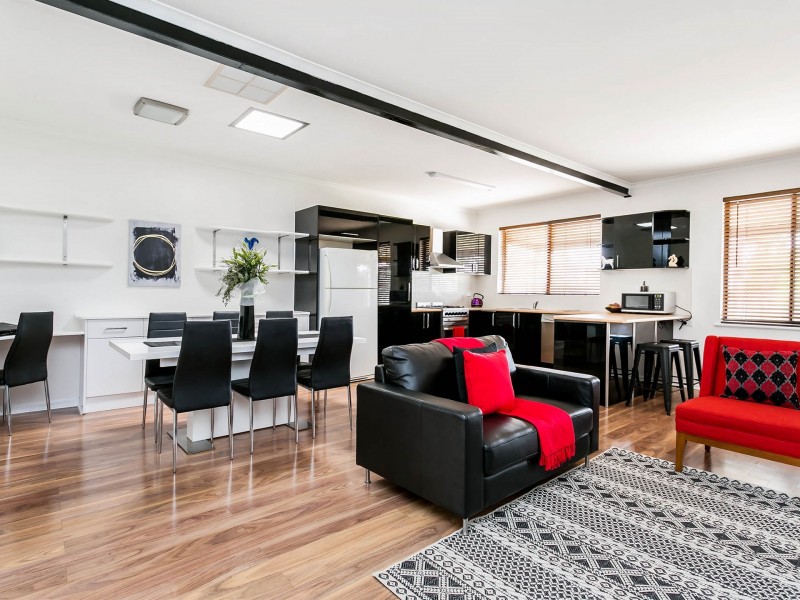 28 Pioneer Street, Seaton SA 5023