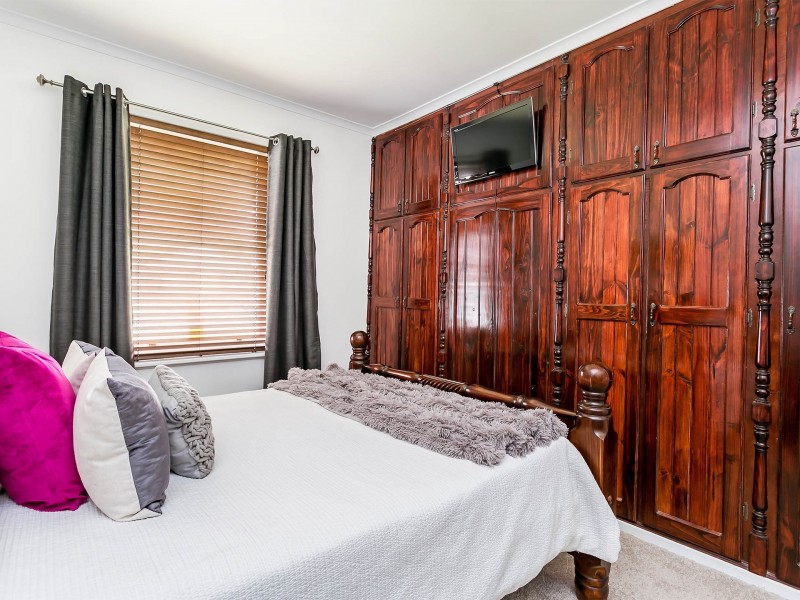 28 Pioneer Street, Seaton SA 5023