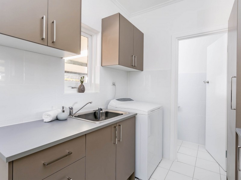 28 Pioneer Street, Seaton SA 5023