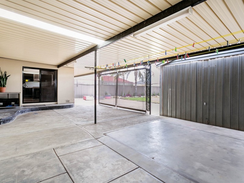 28 Pioneer Street, Seaton SA 5023