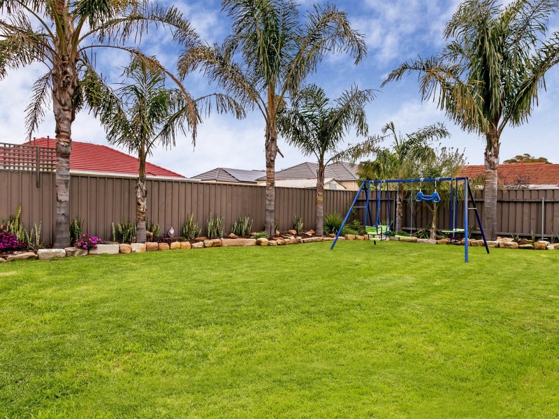 28 Pioneer Street, Seaton SA 5023