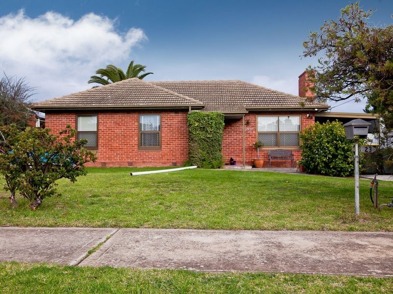 23 Raymond Avenue, Seaton SA 5023
