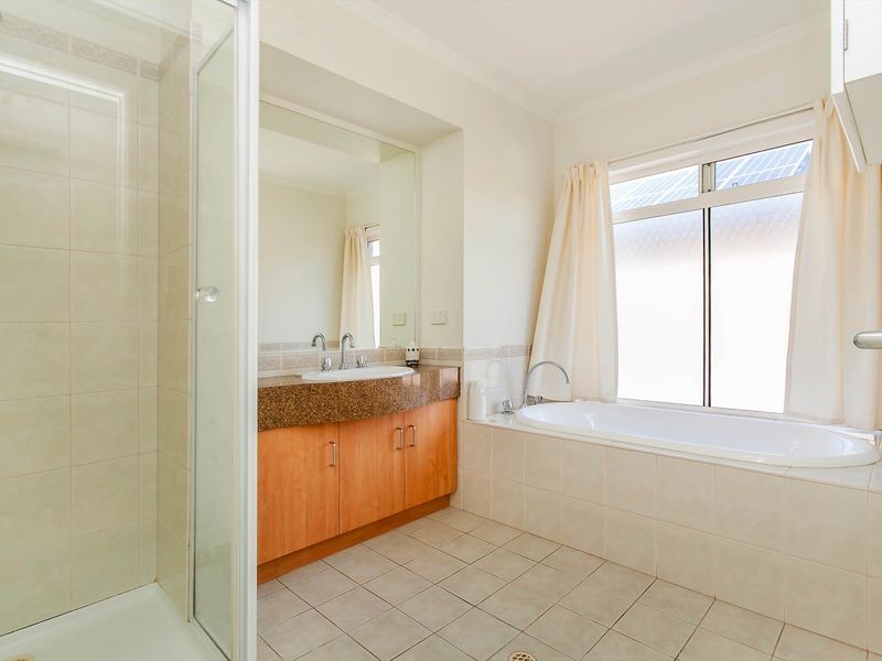 5 Mercurio Drive, Flinders Park SA 5025