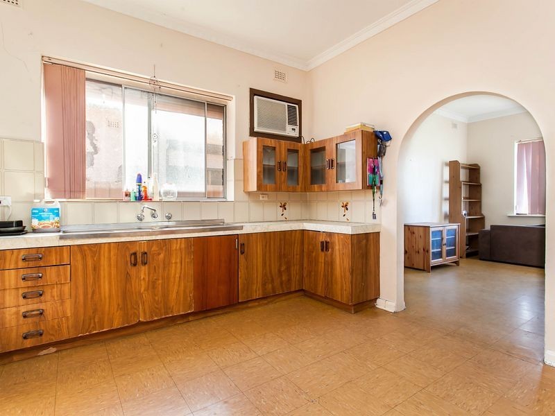 82 Avro Avenue, Hendon SA 5014