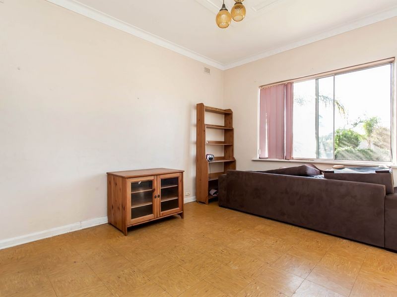 82 Avro Avenue, Hendon SA 5014