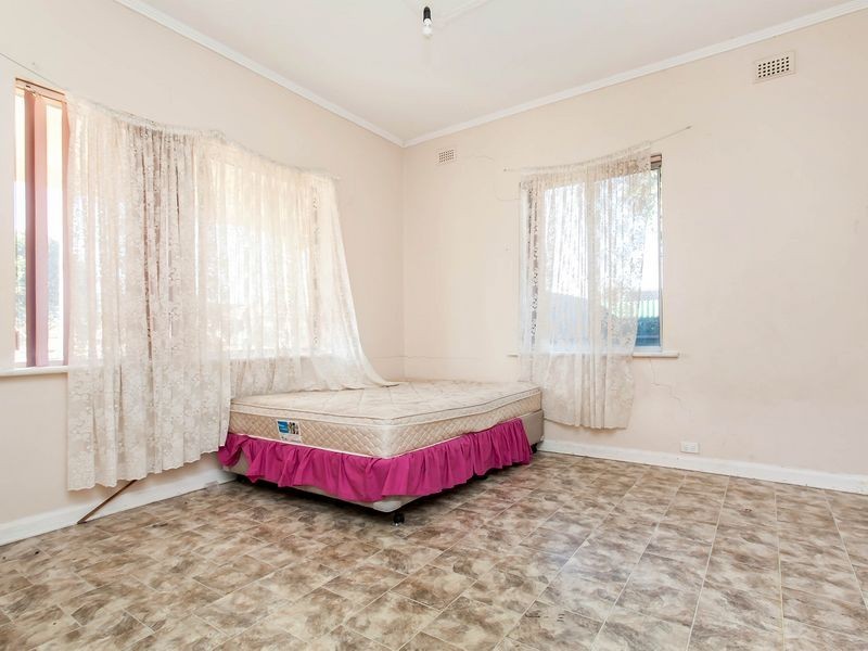 82 Avro Avenue, Hendon SA 5014