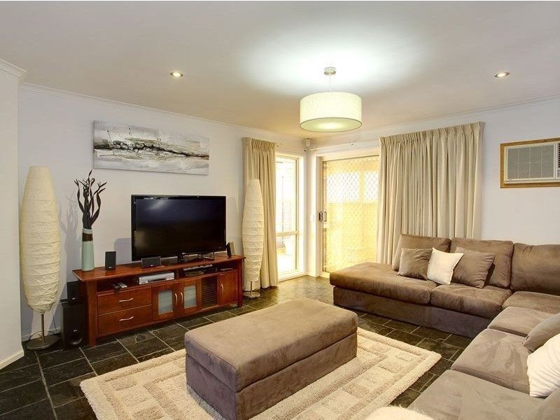 16 Emerald Parade, Ottoway SA 5013