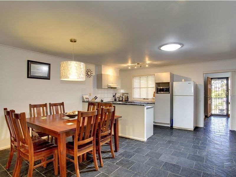 16 Emerald Parade, Ottoway SA 5013