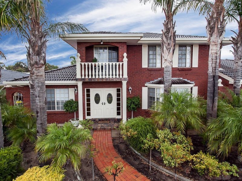 10 Lakeview Avenue, West Lakes SA 5021