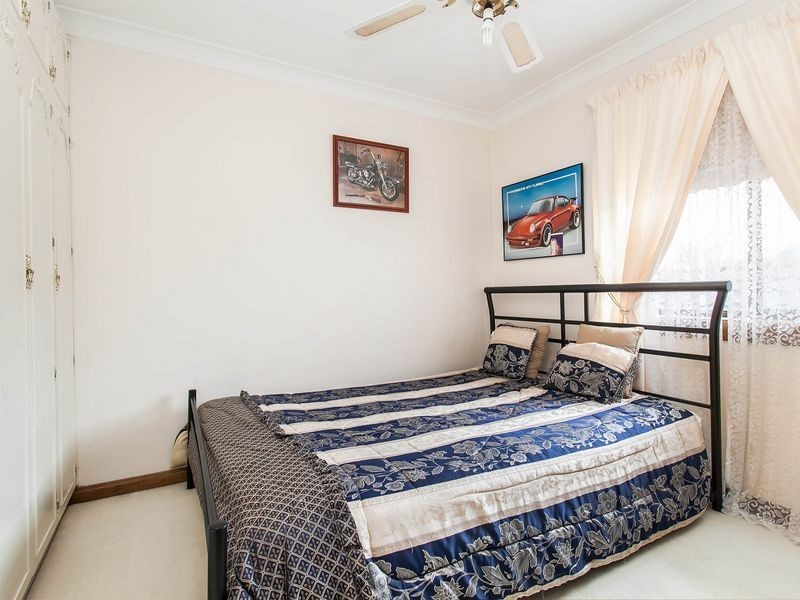 10 Lakeview Avenue, West Lakes SA 5021