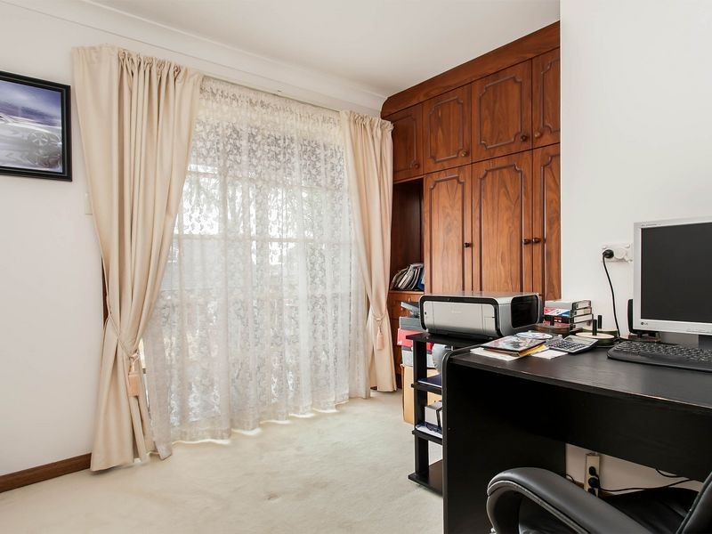 10 Lakeview Avenue, West Lakes SA 5021