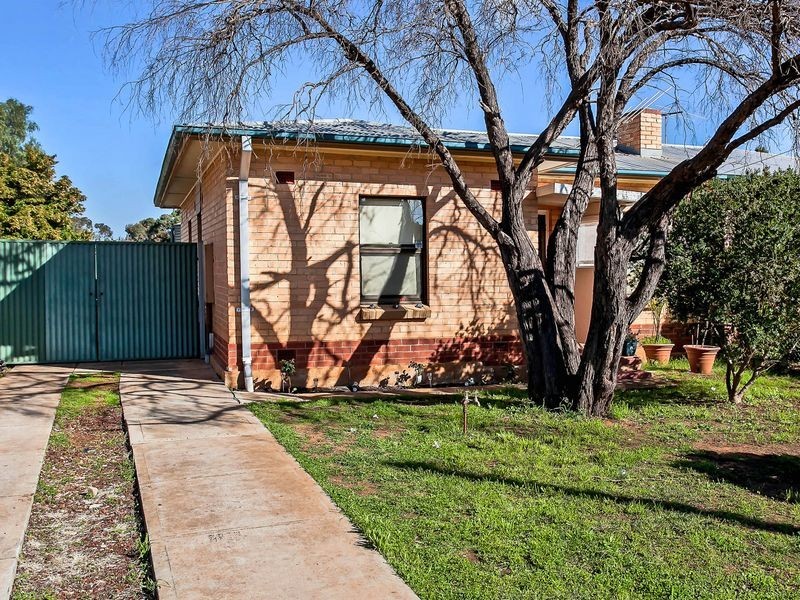 10 Brady Street, Elizabeth Downs SA 5113