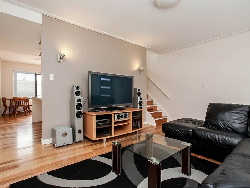 69 Sandpiper Place, West Lakes Shore SA 5020