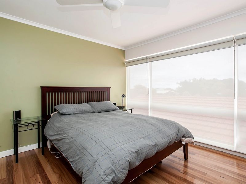 69 Sandpiper Place, West Lakes Shore SA 5020