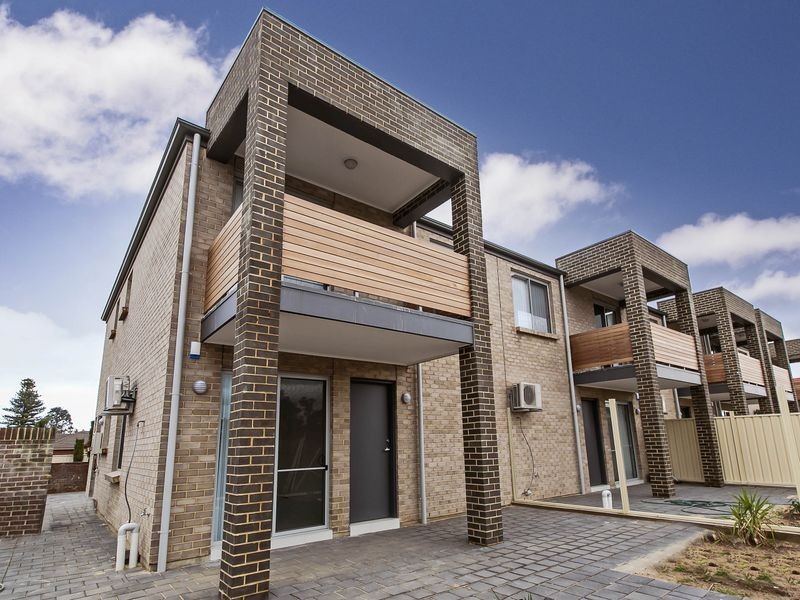 4/324-326 Tapleys Hill Road, Seaton SA 5023
