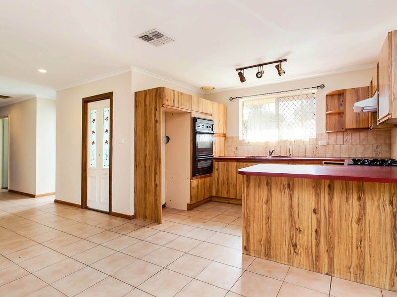 40 Teasdale Crescent, Parafield Gardens SA 5107