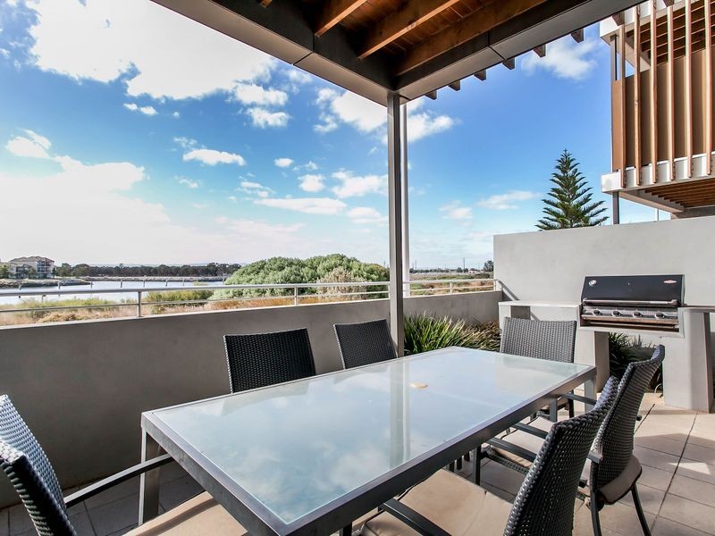 26 Yao Cove, New Port SA 5015