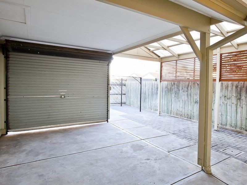 122 Gulf Point Drive, North Haven SA 5018