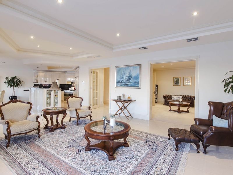 9 Bluelake Court, Tennyson SA 5022