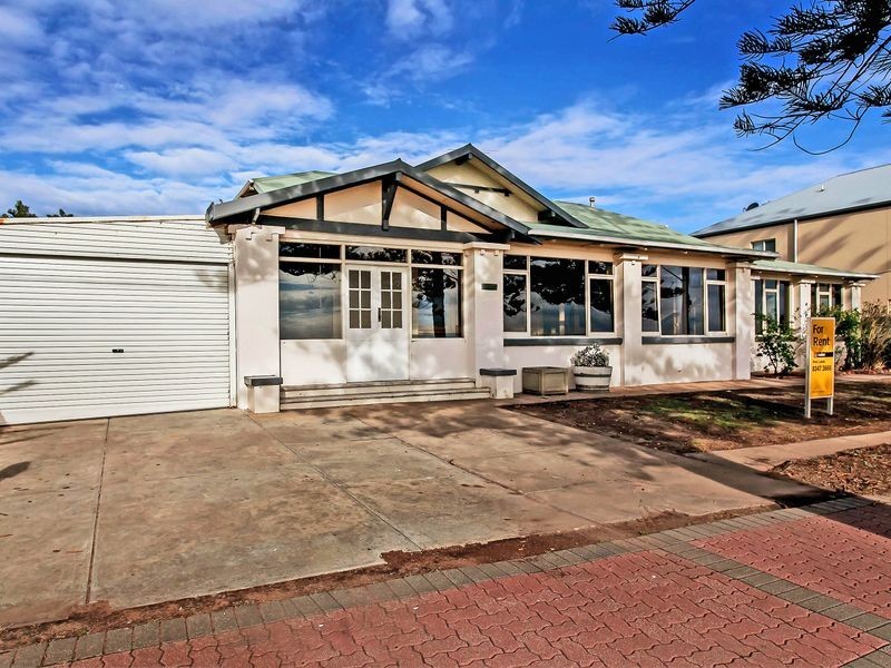 177 Esplanade, Largs Bay SA 5016