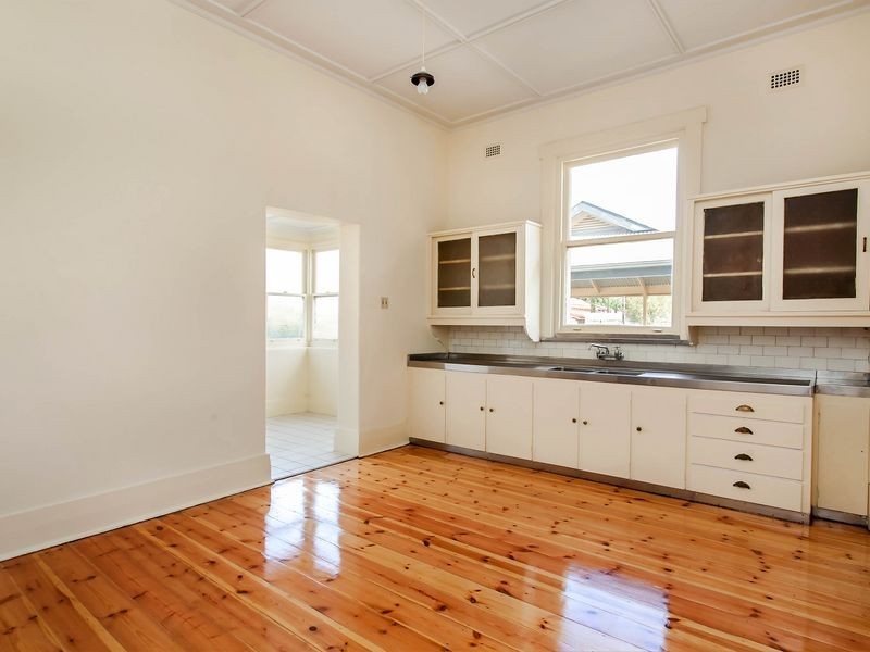 177 Esplanade, Largs Bay SA 5016