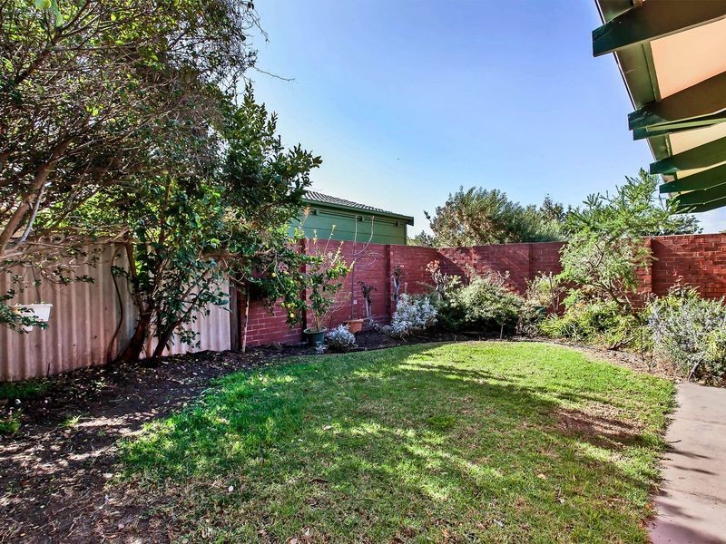 6 Kirra Avenue, West Lakes Shore SA 5020