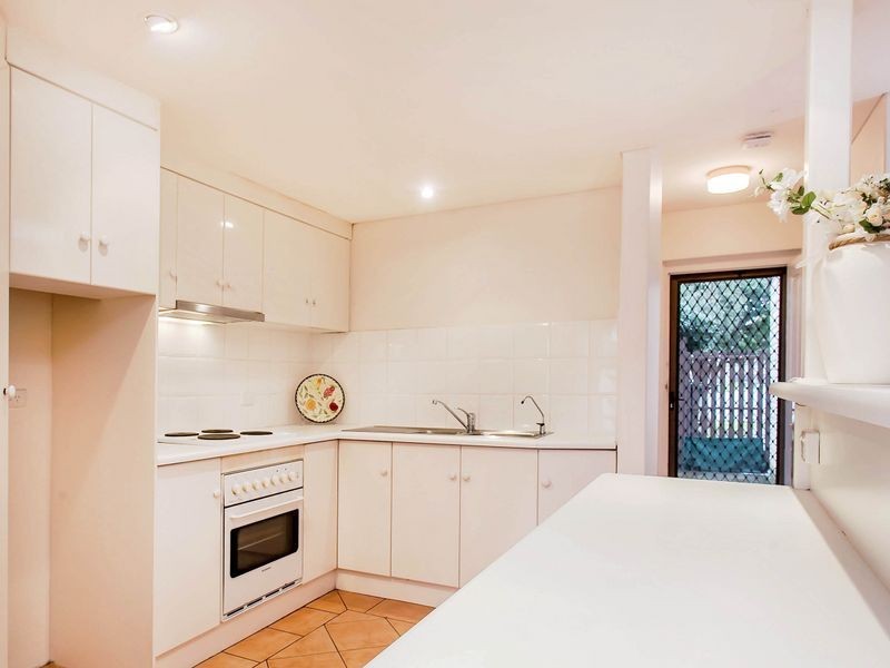 4/10 Varram Way, West Lakes Shore SA 5020