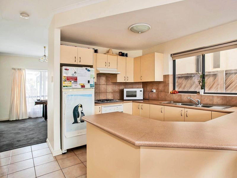 24 One & All Drive, North Haven SA 5018