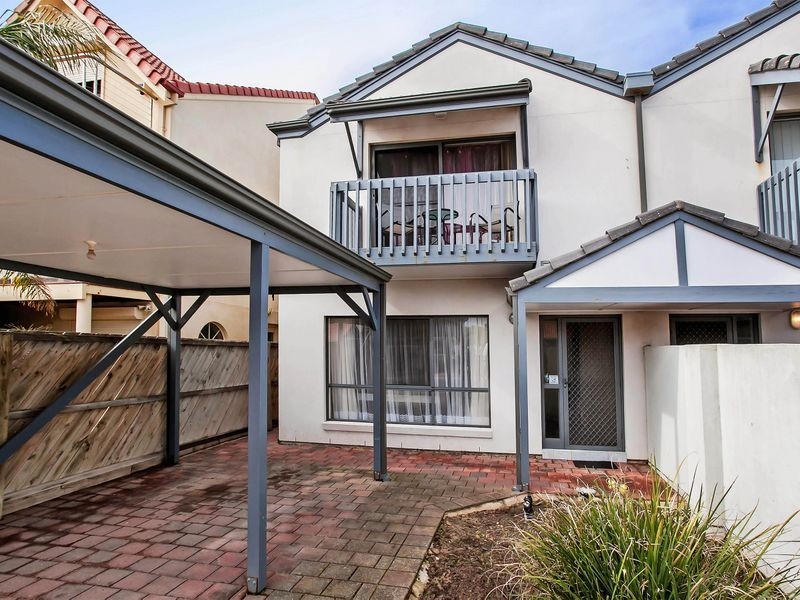 24 One & All Drive, North Haven SA 5018