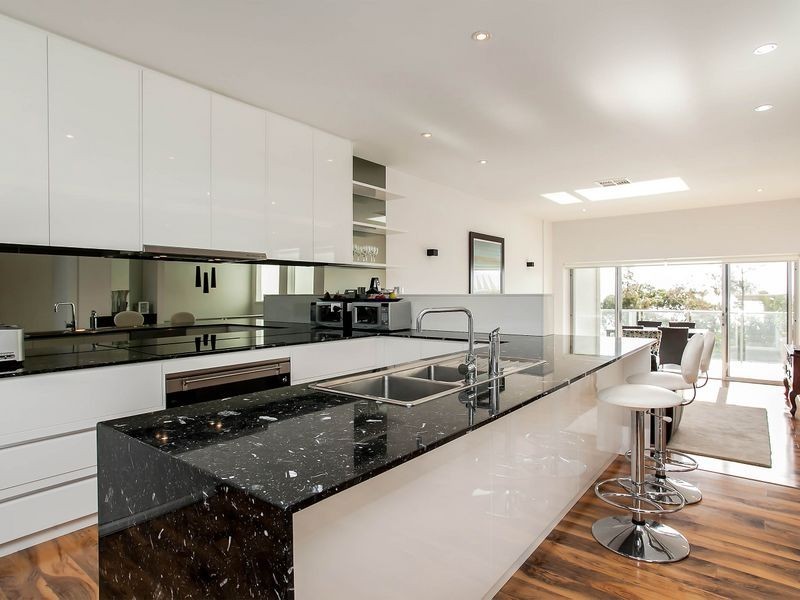 11 Burnham Road, Kingston Park SA 5049