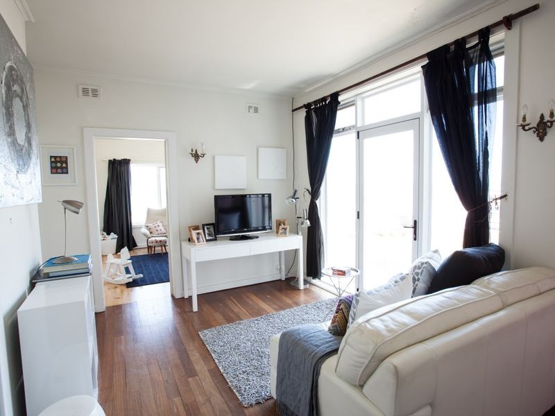 41 North Esplanade, Glenelg North SA 5045