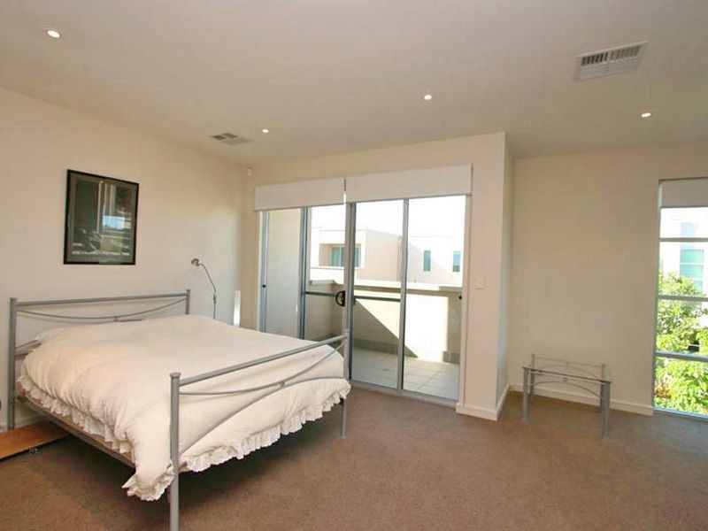 7 Rapson Street, Grange SA 5022