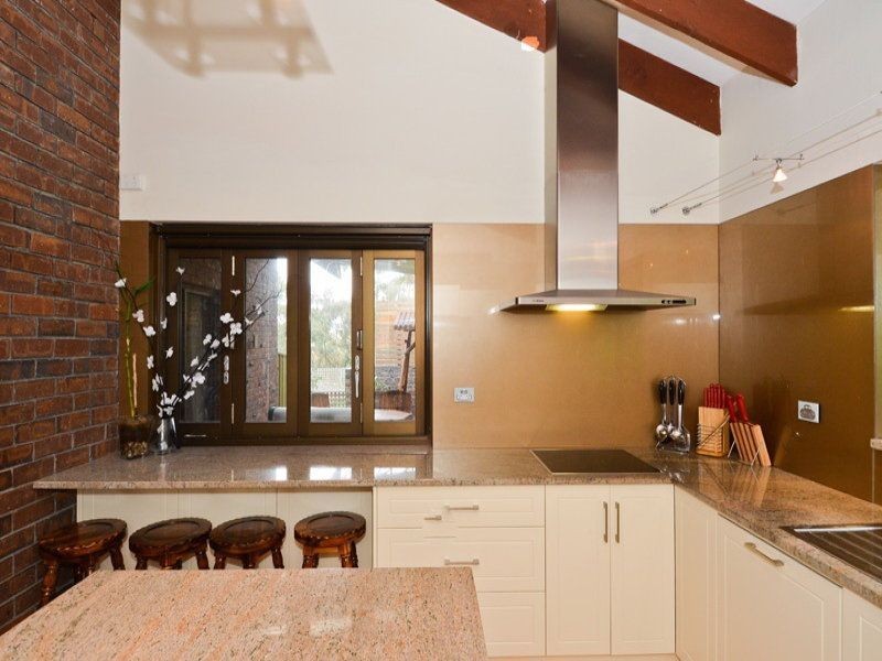 21 Ash Avenue, Belair SA 5052
