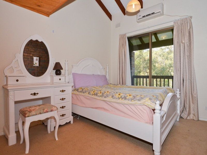 21 Ash Avenue, Belair SA 5052
