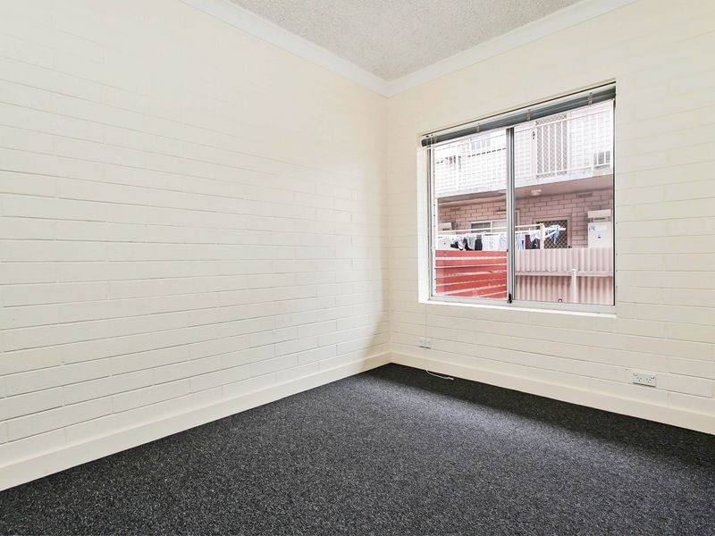 3/11a Alexander Street, Largs Bay SA 5016