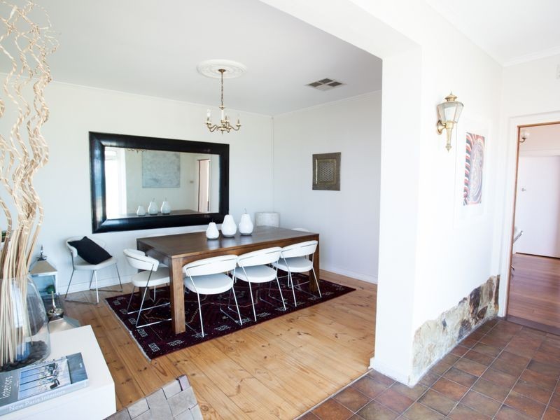 41 North Esplanade, Glenelg SA 5045