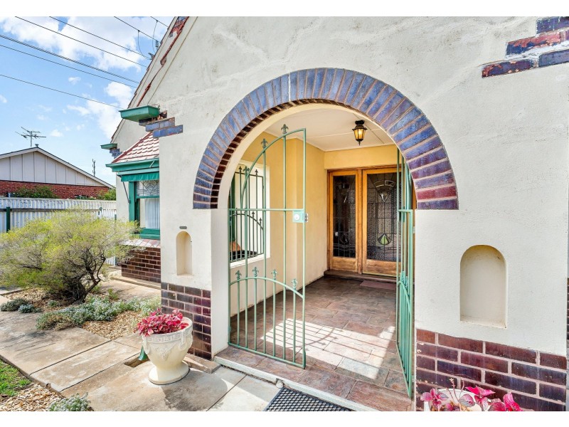 9 Glyde Street, Albert Park SA 5014