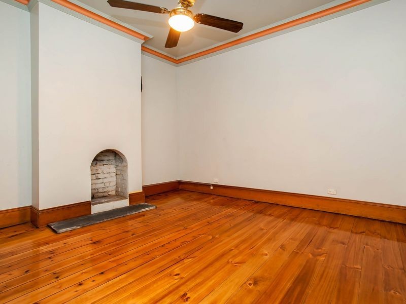 92 Dale Street, Port Adelaide SA 5015