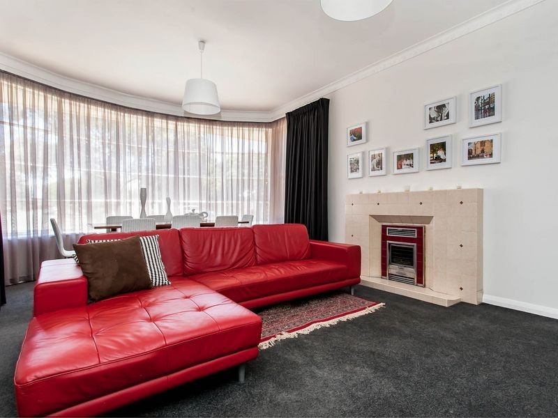 6 Jervois Road, Semaphore South SA 5019