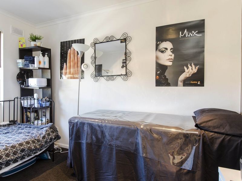 16/17 Caroline Street, Glenelg North SA 5045