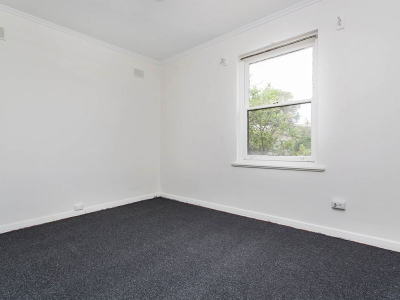 25 Raymond Avenue, Seaton SA 5023