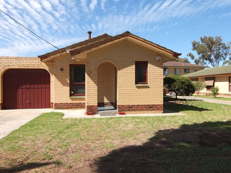 3/2 First Avenue, Seaton SA 5023
