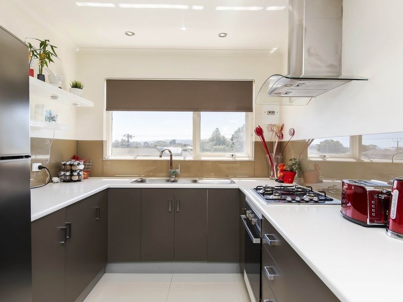 16/17 Caroline Street, Glenelg North SA 5045