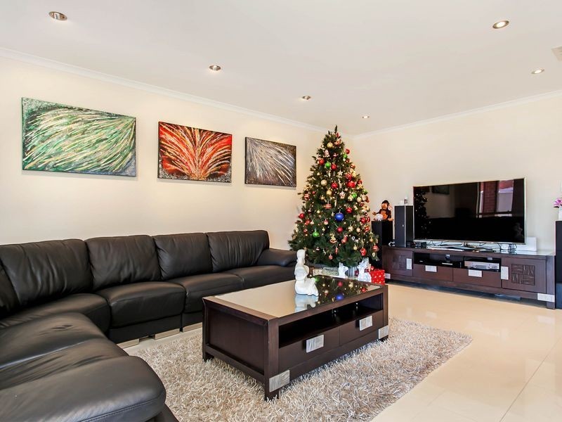 2 Cameron Avenue, Findon SA 5023