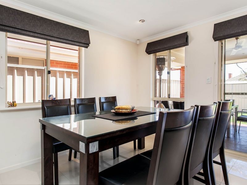 2 Cameron Avenue, Findon SA 5023