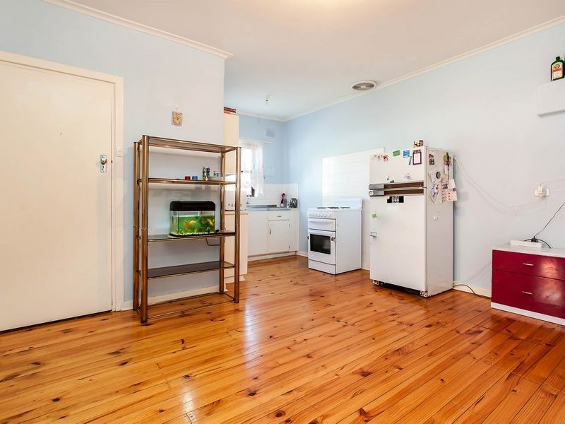 10 Brady Street, Elizabeth Downs SA 5113