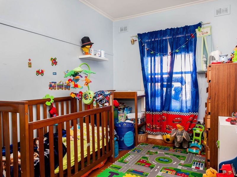 10 Brady Street, Elizabeth Downs SA 5113